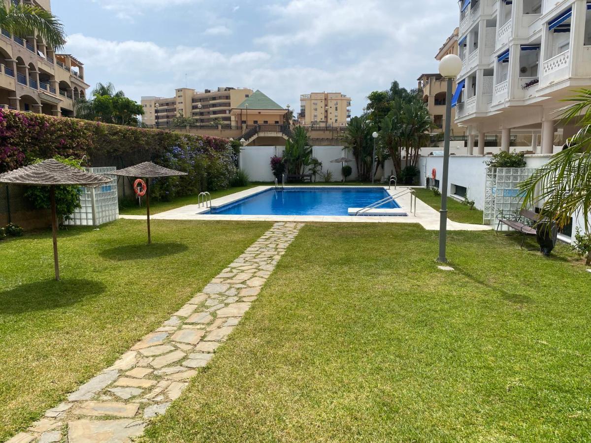 Nova Beach Torremolinos Bagian luar foto