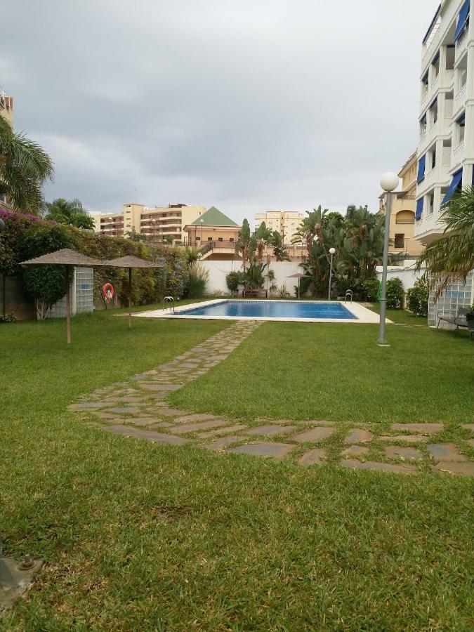Nova Beach Torremolinos Bagian luar foto